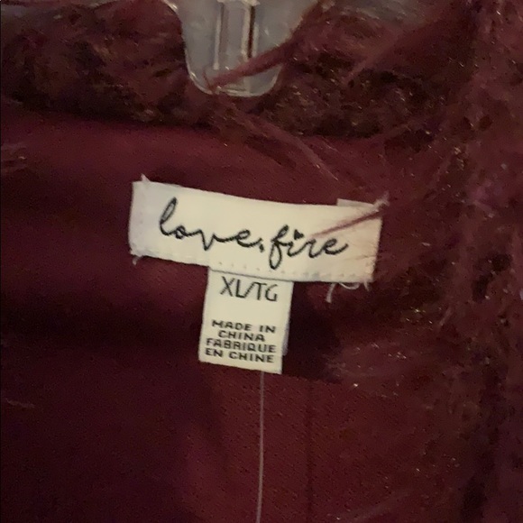 Fuzzy jacket - Picture 2 of 5